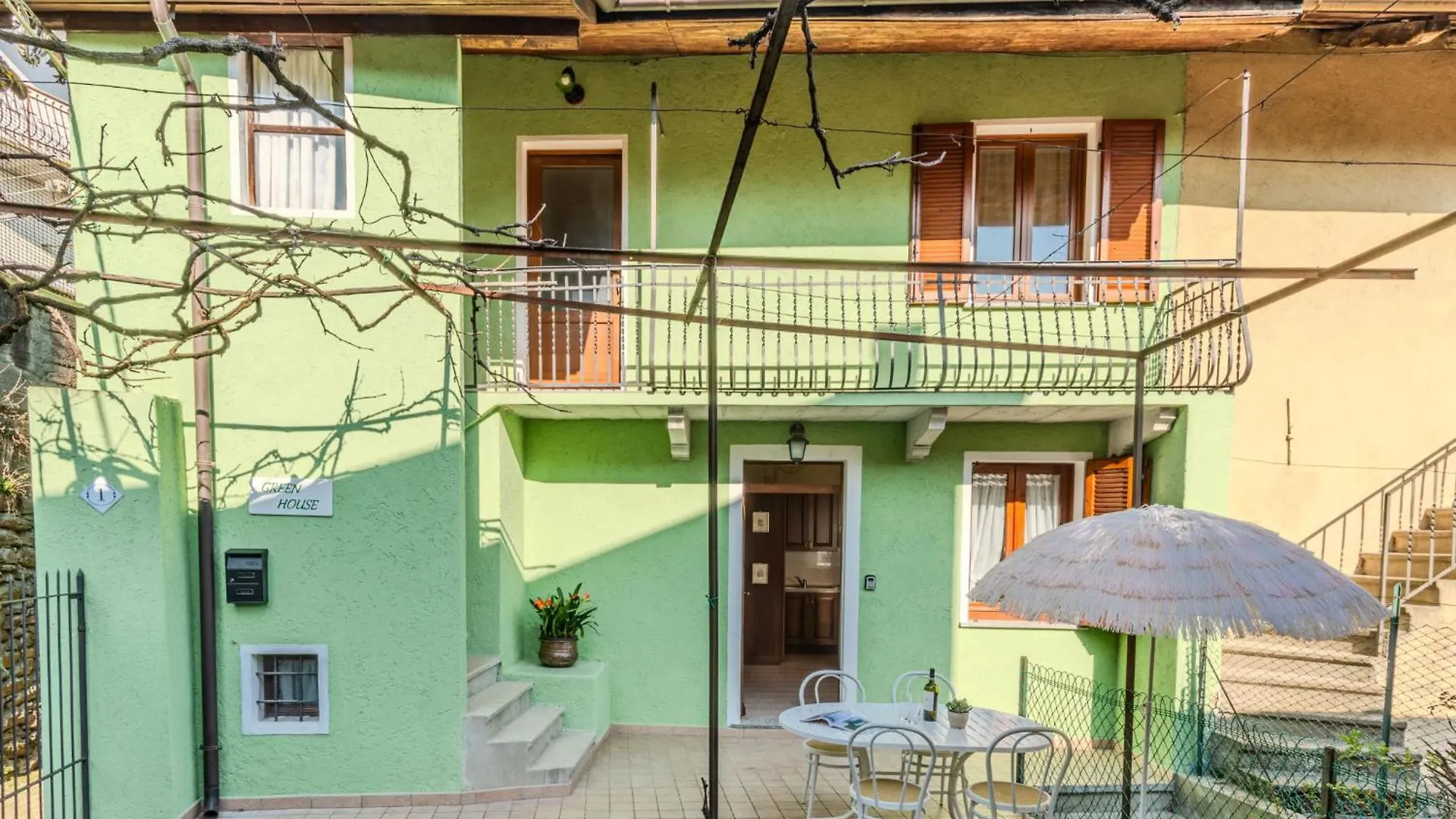 Apartment Green House-1 By Interhome Rezzonico 0*,  Italië